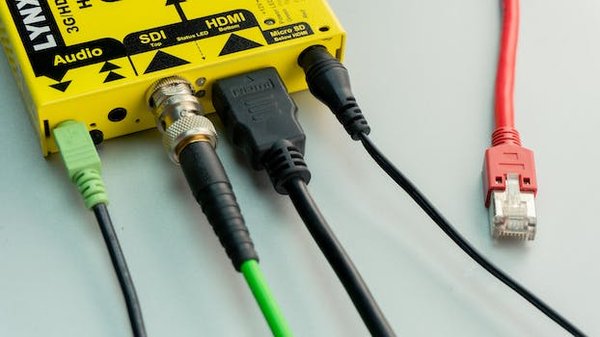 Quel est le meilleur VGA ou DVI ?
