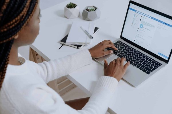 Quelle est l’importance des redirections sur un site e-commerce ?